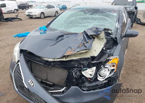 2016 Kia Forte Lx z USA, uszkodzony, nr VIN KNAFX4A67G5489765